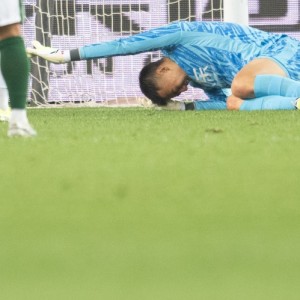 kaiyun-记者：此前受重伤的韩佳奇随国安冬训，目前不具备打比赛的条件