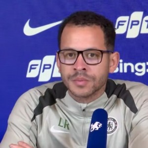 罗塞尼尔：帕尔默是我们长期计划重要一员 不想催促拉维亚回归