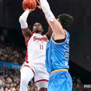 开云体育下载-首钢遭重创！周琦眼睛再受伤，球队迎来伤病潮，新大外援即将到位